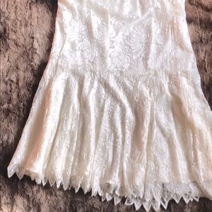 Beautiful cream colored beaded vintage skirt.
